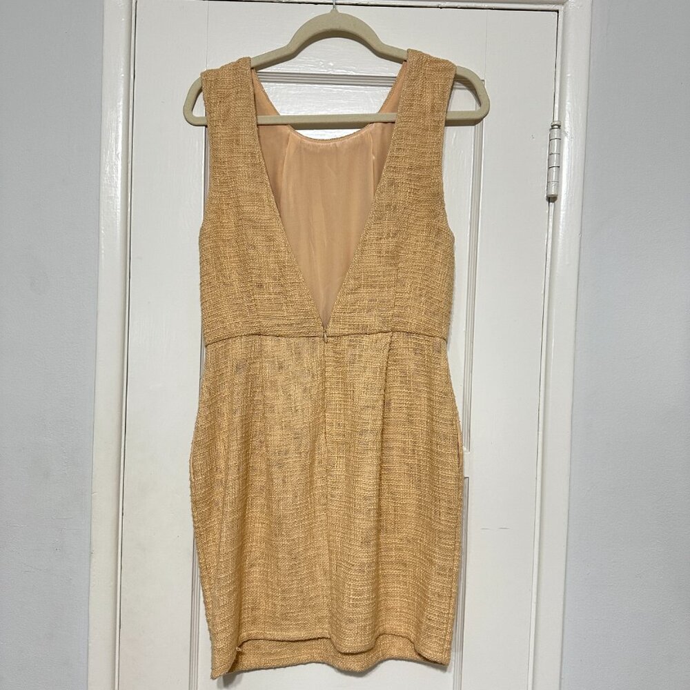 NWT TUCKER Backless Mini Dress Size Small - Picture 5 of 11